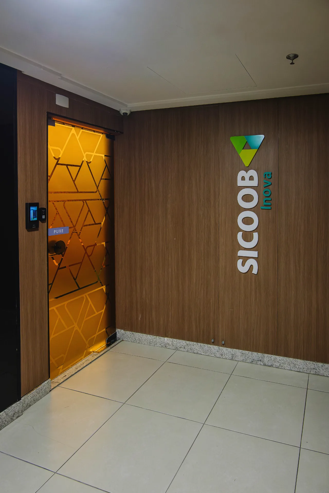 Sicoob Inova - Sede Administrativa — foto 2 - Castelo Branco Engenharia